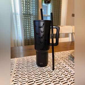 Simple Modern Trek Spooky Bats 40 oz